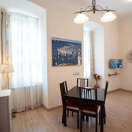 Affittacamere Boutique Carducci 4*