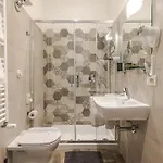 Boutique Carducci בית הארחה טריאסטה